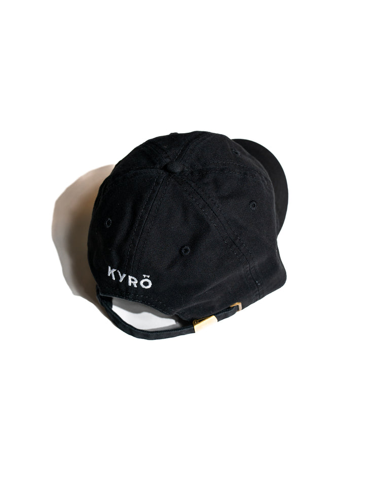 Born in Sauna -lippis