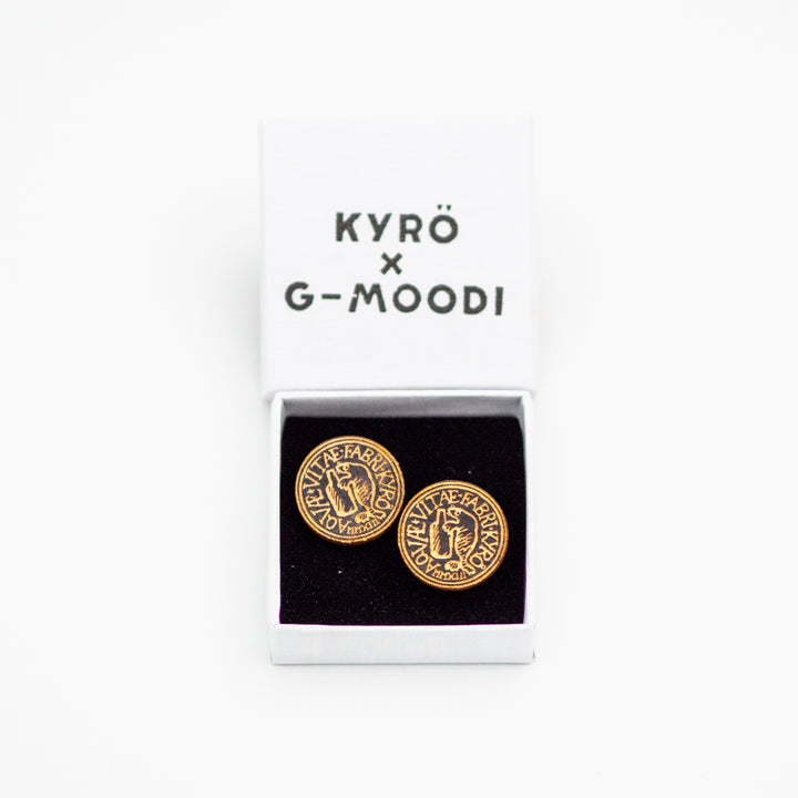 Kyrö x G-moodi nappikorvikset